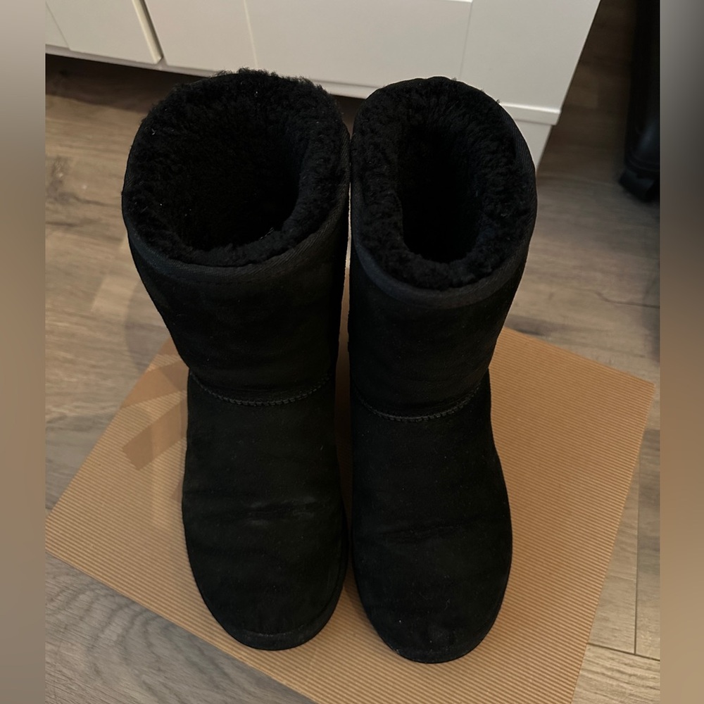 UGG K Classic 5251